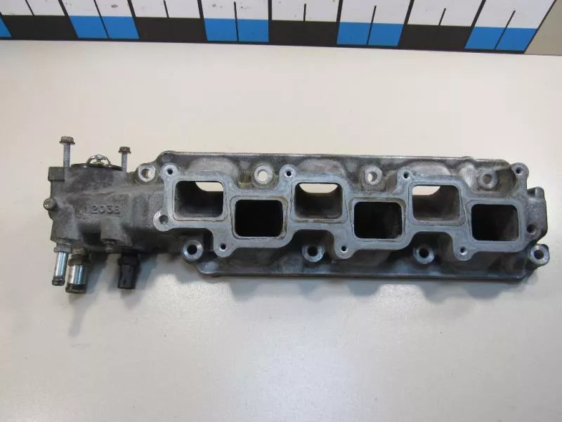 Впускной коллектор ST301826