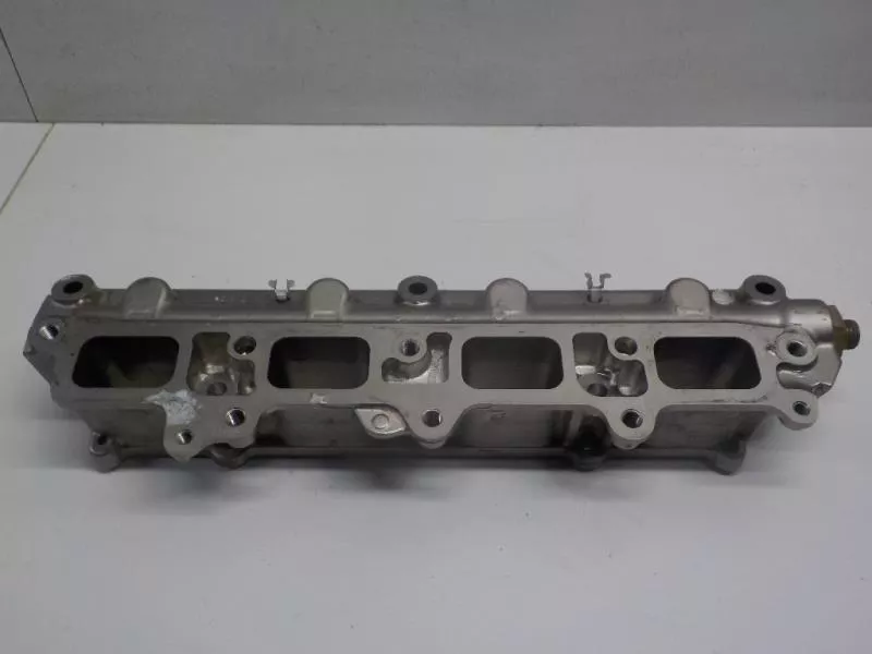 Впускной коллектор ST299316