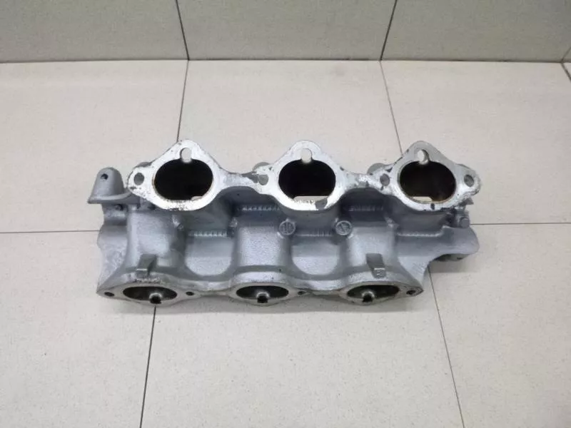 Впускной коллектор ST300101