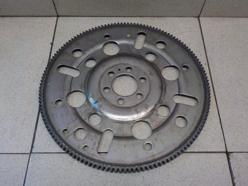 Маховик двигателя BS265673 Маховик двигателя BS265673