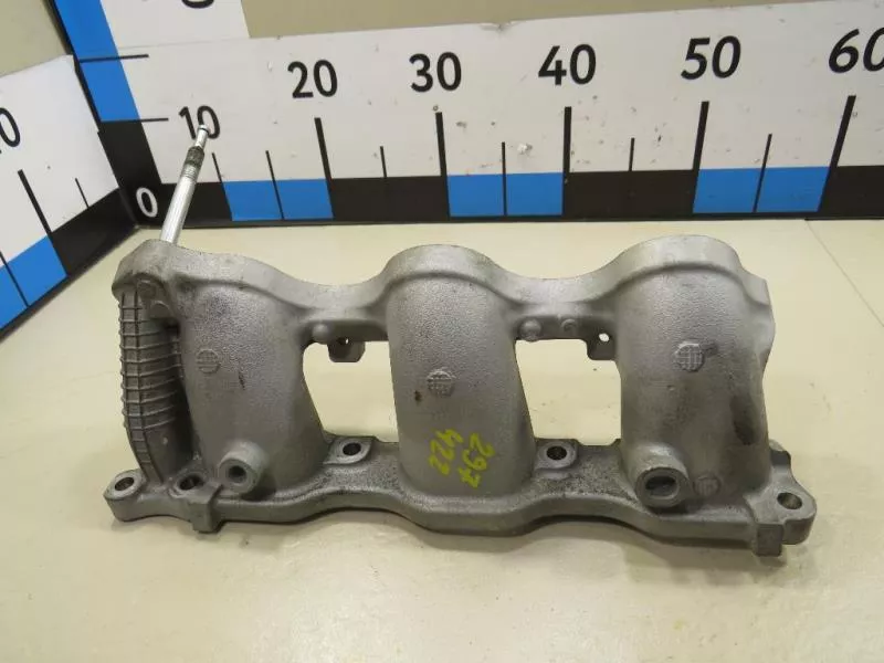 Впускной коллектор ST298083 Впускной коллектор ST298083