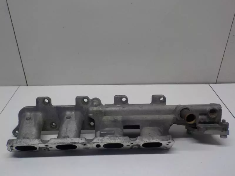 Впускной коллектор ST301204