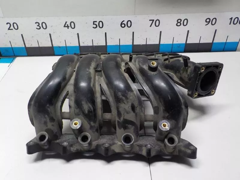 Впускной коллектор ST302449 Впускной коллектор ST302449