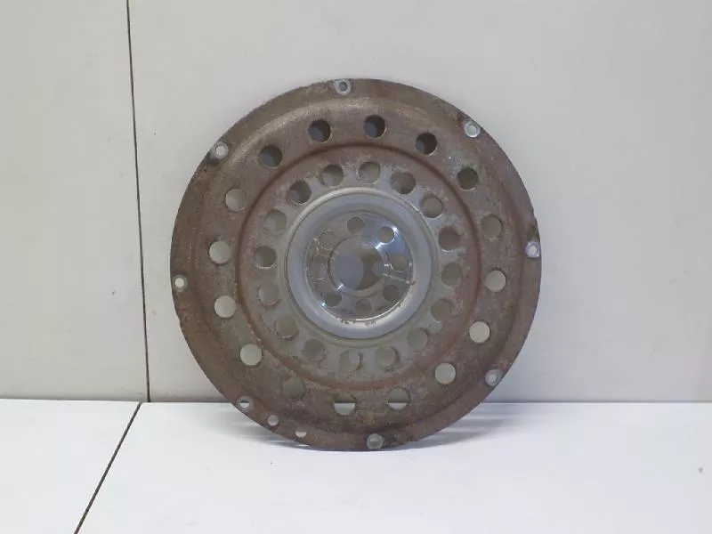 Маховик двигателя BS264300