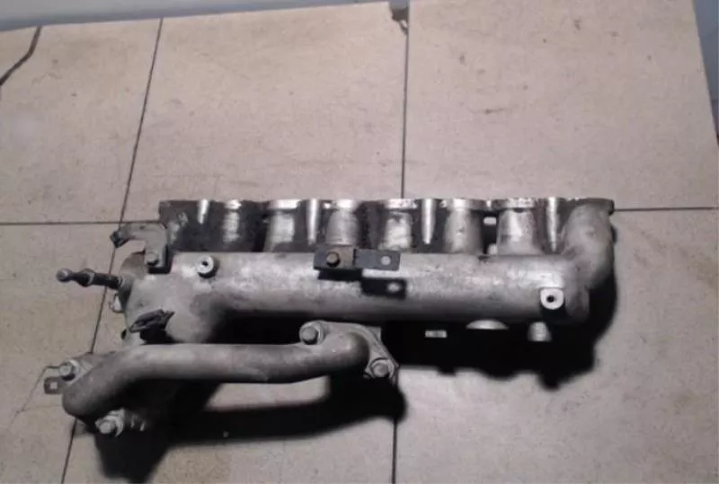 Впускной коллектор ST298487 Впускной коллектор ST298487