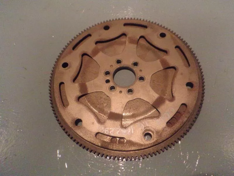 Маховик двигателя BS263968 Маховик двигателя BS263968