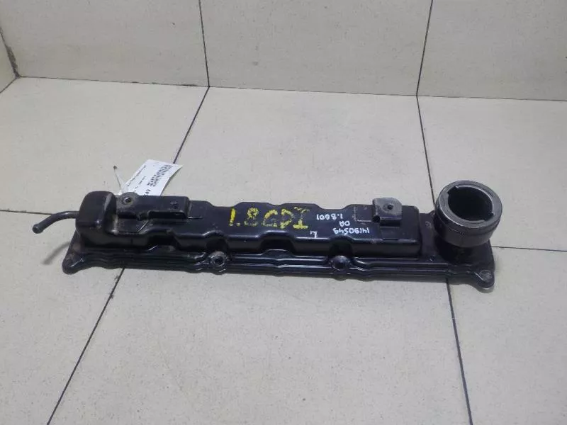 Клапанная крышка ГБЦ BS68991 Клапанная крышка ГБЦ BS68991